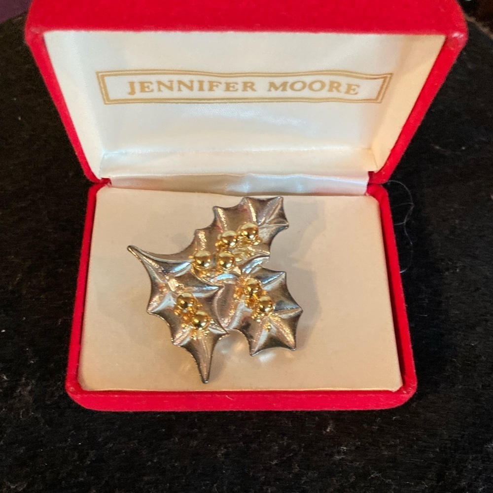Jennifer Moore  Holly Brooch Silver & Gold Holiday - NWOT